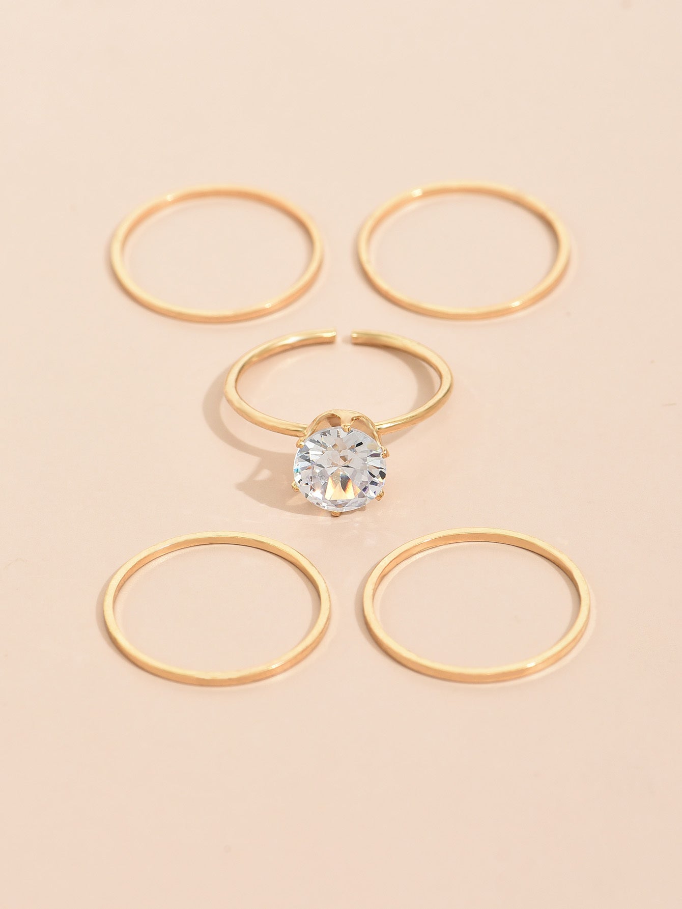 Womens Fashion Ring New Design Zinc Alloy Rings Beautiful Appearance Trendy Accessory Chic For Women Must Have