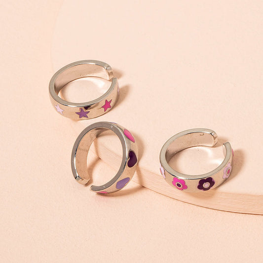 Womens Heart Ring Electroplated Alloy Retro Design Elegant Birthday Gift Travel Keepsake Ring Gold Tone Finish