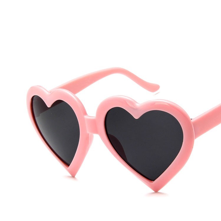 Kids Heart Shaped Sunglasses for Children Trendy Full Rim Eyewear Bright Red Pink Black UV Protection for Daily Play