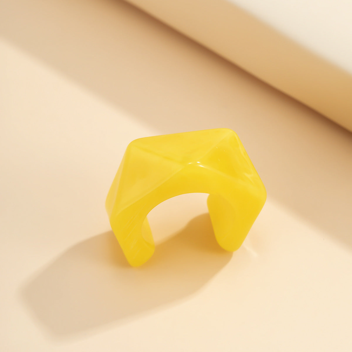 Vintage Geometric Resin Rings For Women Trendy Acrylic Bohemian Colorful Transparent Rings Individually Packed