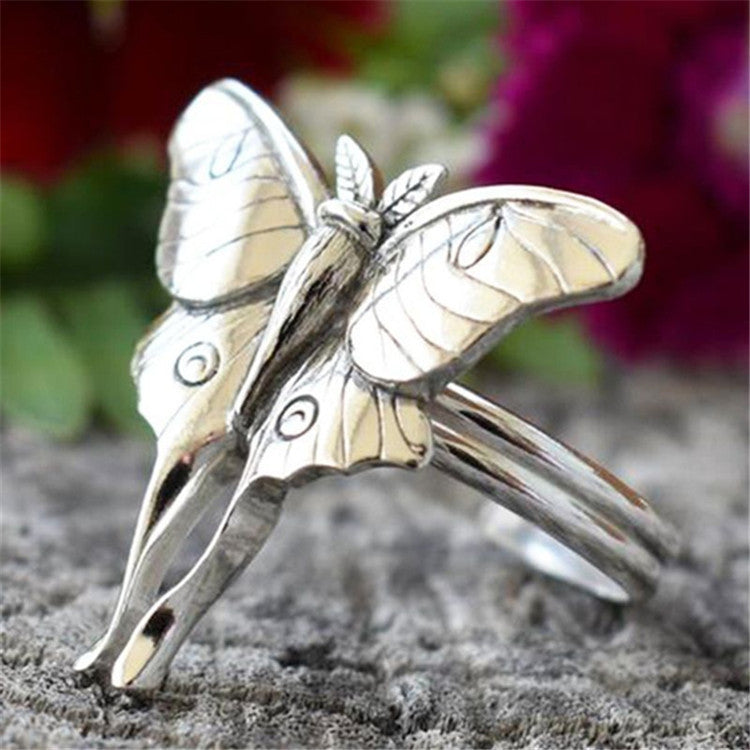 Womens Butterfly Ring Geometric Alloy Design Plated Finish Fashion Ring Gift For Her Silver Retro Jewelry Gift