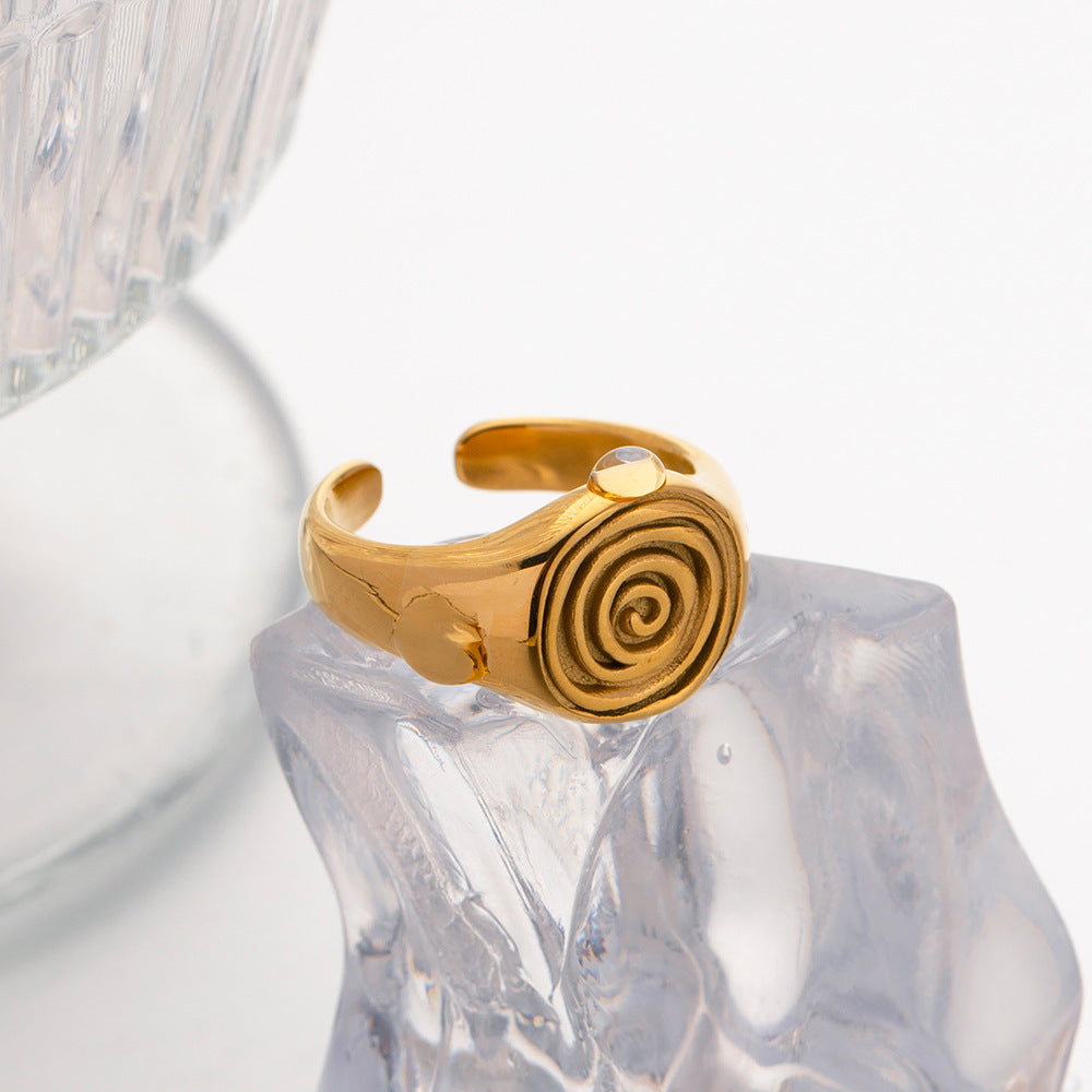 Women's Fashion Ring Retro Hammered Design Titanium Steel Ring for Women Temperament Ring Elegant Geometric Ring Jewelry Gift for Her