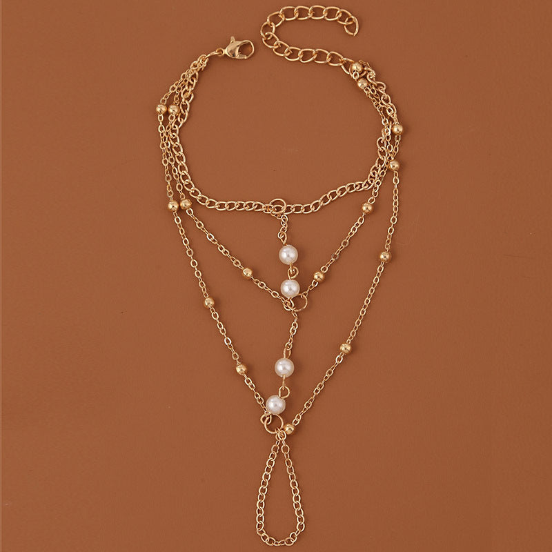 Womens Pearl Finger Chain Bracelet Gold Alloy Electroplated Jewelry Fashion Bracelet Trendy Accessory Shiny Gift