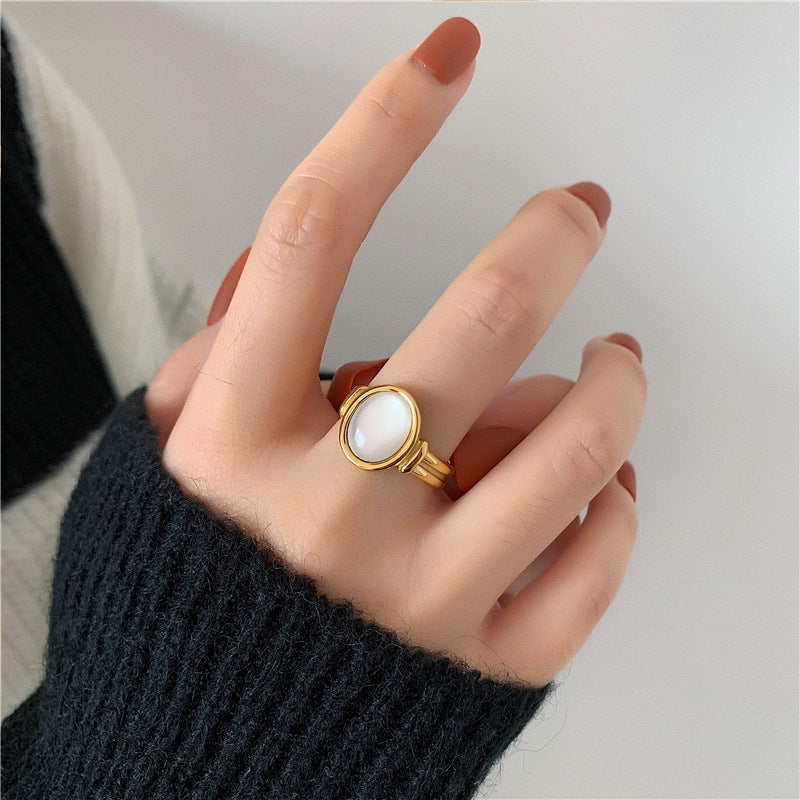 Womens Fritillary Shell Ring 18K Gold Plated Geometric Titanium Steel Fashion Elegant Statement Jewelry Classic