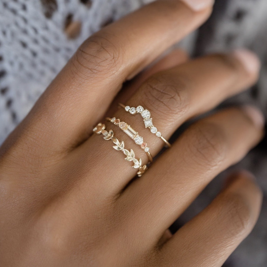 Gold Plated Alloy Ring Set Three Piece Floral Inlay Gemstone Jewelry For Women And Girls Elegant Floral Gemstone Finish