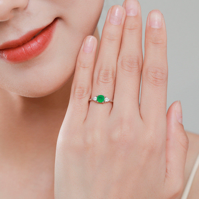 Emerald Green Mosaic Round Silver Ring Fashion Jewelry For Women And Girls Trendy Ring Elegant Everyday Styles