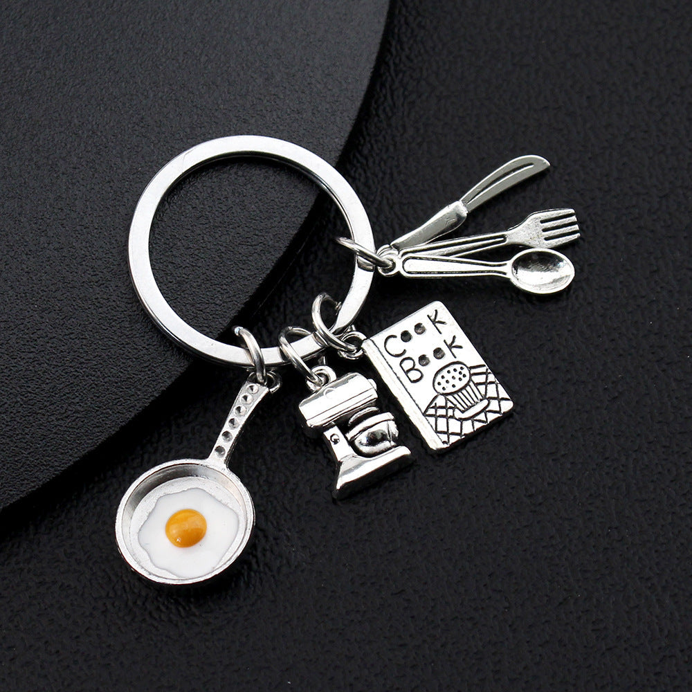 Womens Fashion Accessories Fried Egg Keychain Alloy Simple Silver Keyring High Quality Gift Idea For Women New