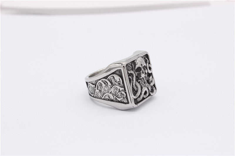 Mens Titanium Steel Octopus Ring Personalized Squid Ornament Retro Gothic Statement Jewelry Durable Fashion Accessory