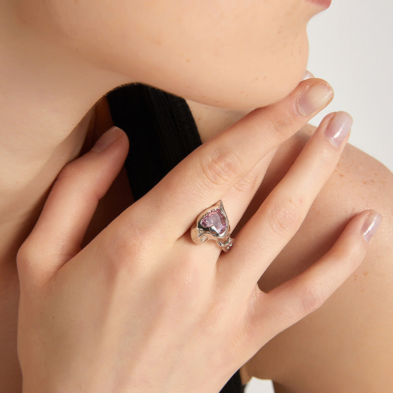 Heart Shaped Zircon Copper Ring for Women In Style Trendy Gift Jewelry Birthday Surprise Elegant Fashion Accessory