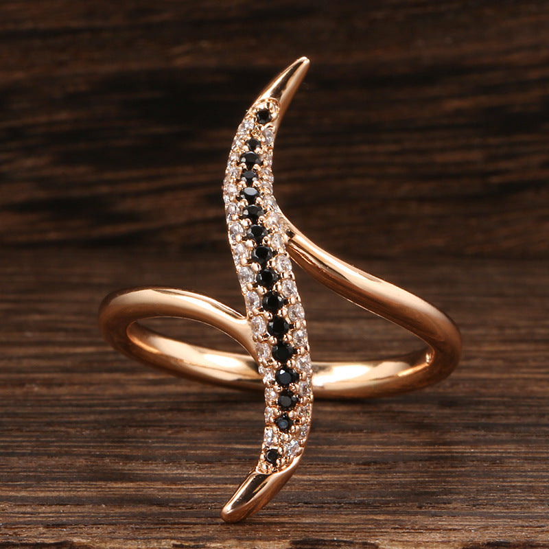 Micro Inlaid Zircon Ring for Women Fashion Jewelry Copper Plated Vintage Floral Design Elegant Statement Accessory