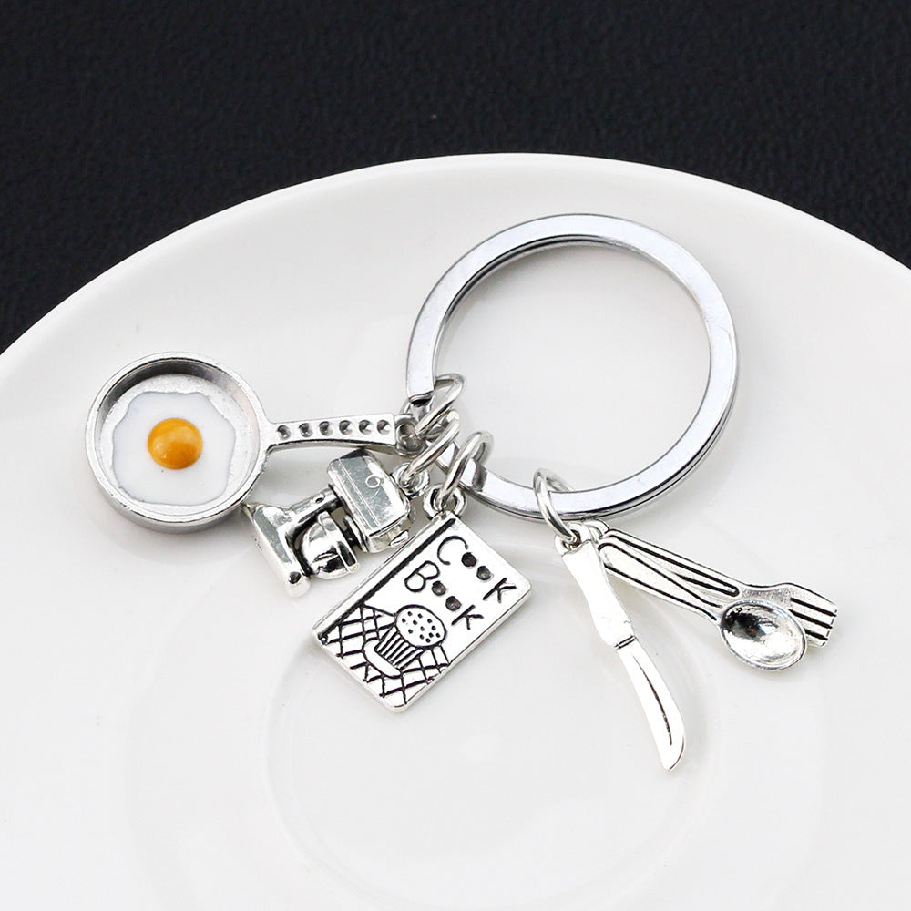 Womens Fashion Accessories Fried Egg Keychain Alloy Simple Silver Keyring High Quality Gift Idea For Women New