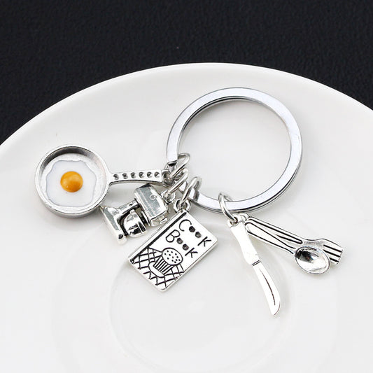 Womens Fashion Accessories Fried Egg Keychain Alloy Simple Silver Keyring High Quality Gift Idea For Women New