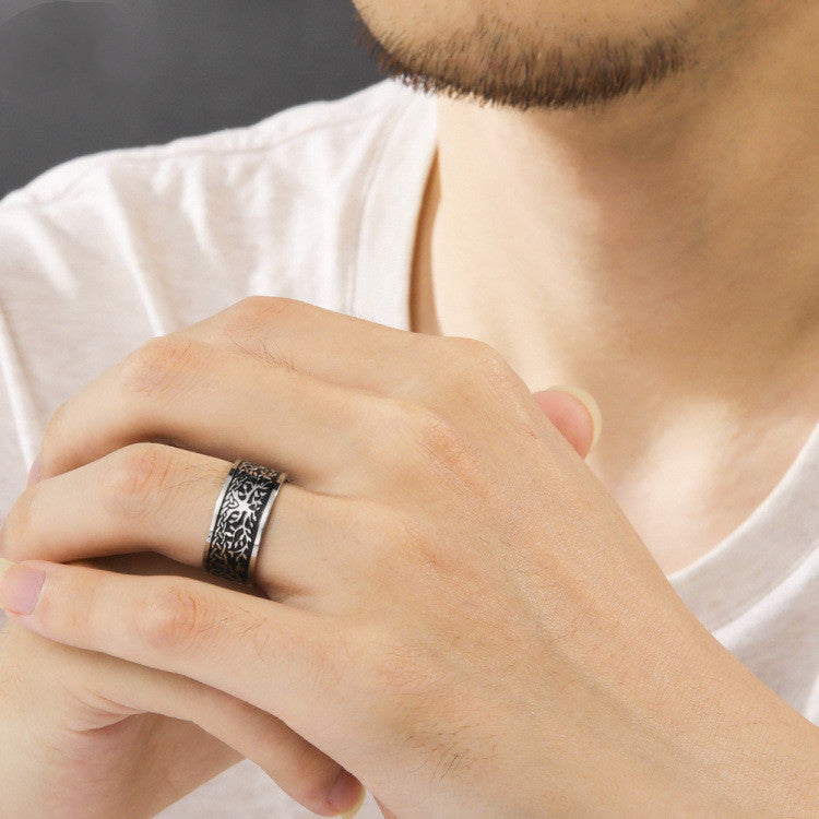 Stainless Steel Ring With Retro Lucky Tree Pattern