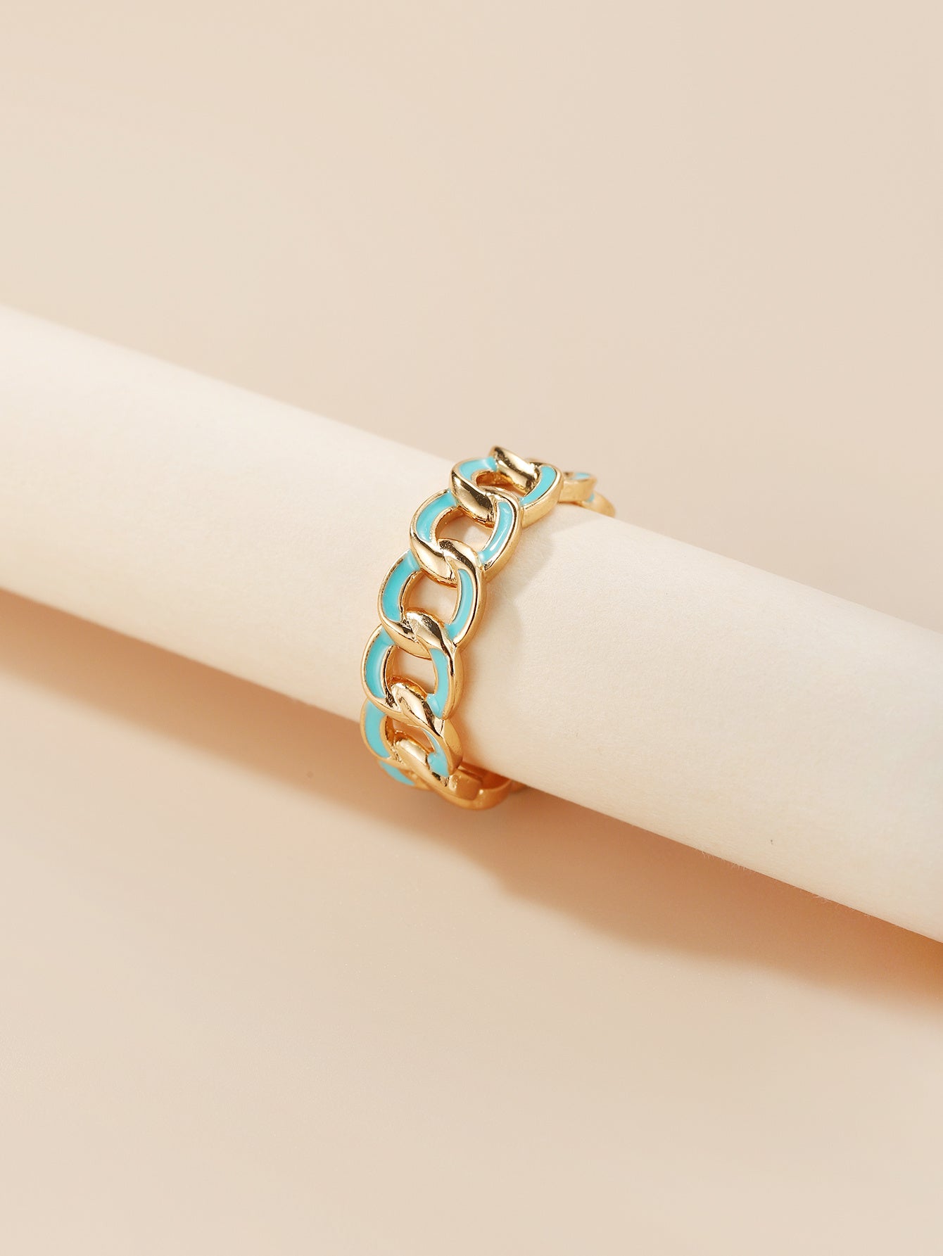 Geometric Electroplated Copper Ring for Women Elegant Fashion Jewelry Temperament Ring European Style Trendsetting