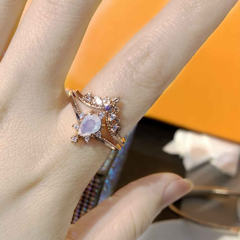 Womens Retro Persian Lace Ring Gold Plated Copper Crown Setting Elegant Jewelry For Everyday Wear Color Finish