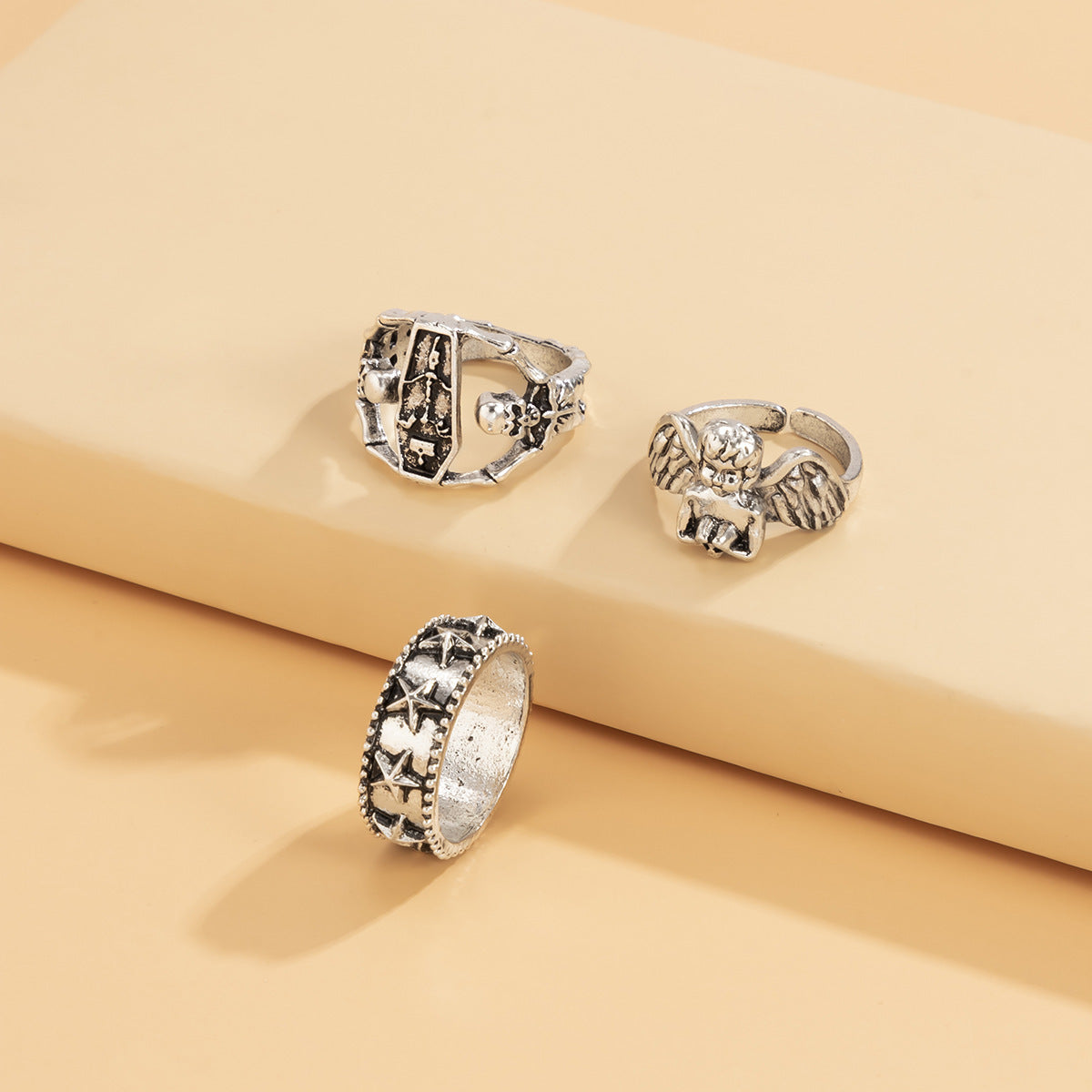 Womens Vintage Geometric Star Ring Set Pitted Detail Alloy