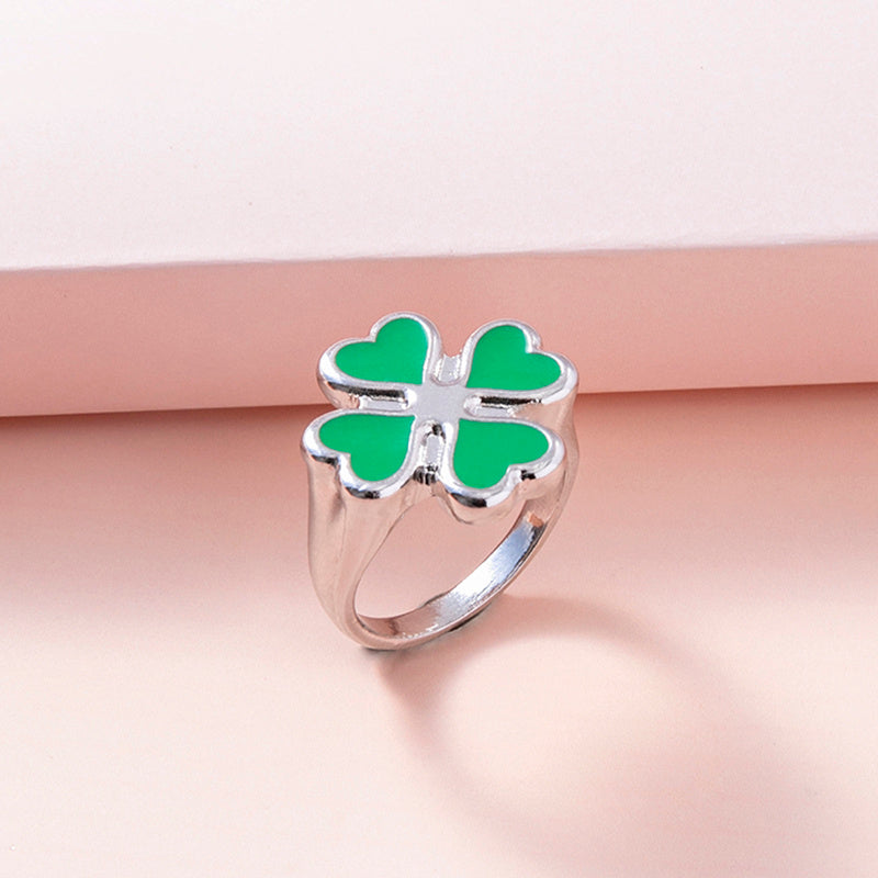 Four Leaf Clover Ring Enamel Zinc Alloy Plant Shape Vintage Fashion Jewelry Gift for Women Men Daily Wear Classic Shine