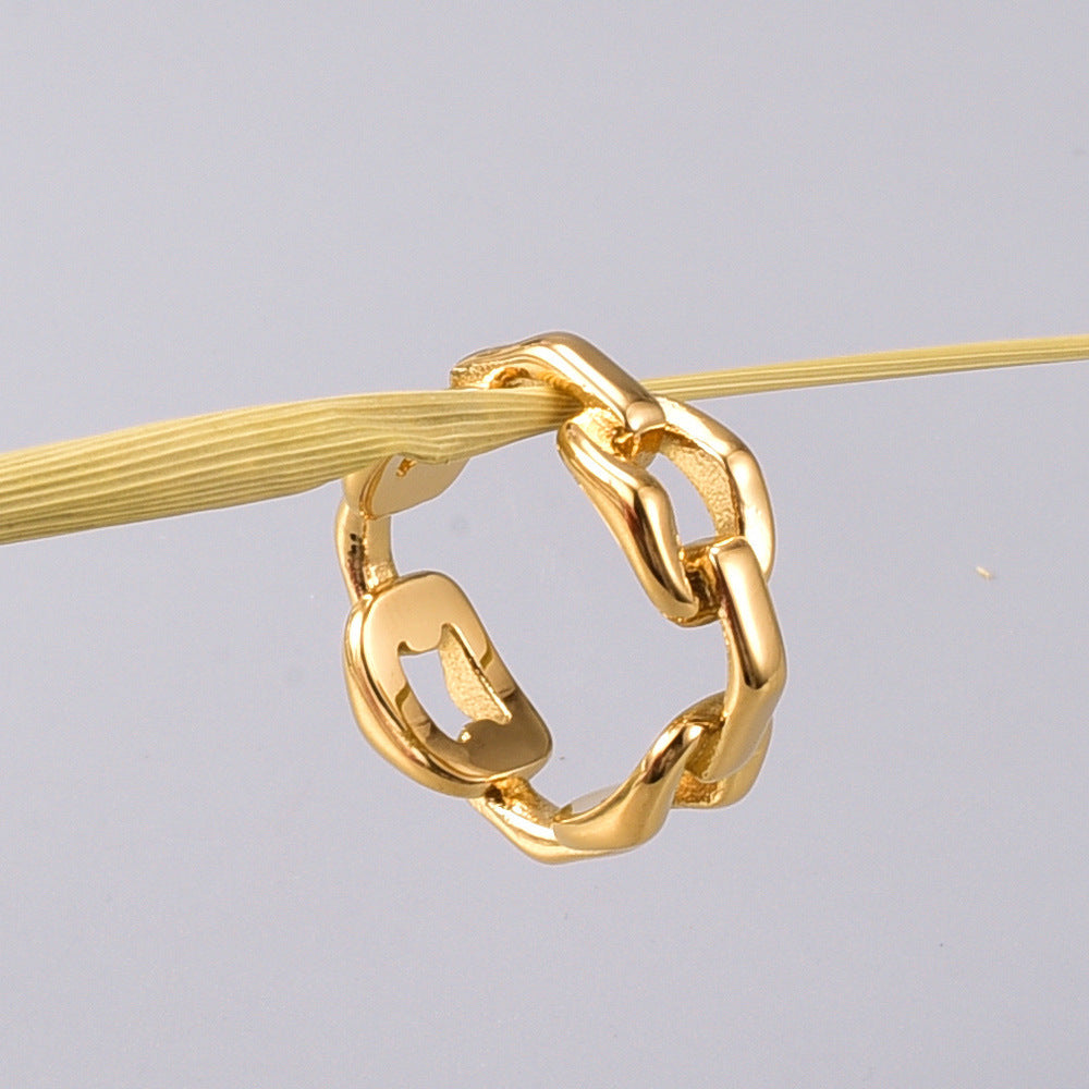 Temperament Interlocking Titanium Steel Ring Gold Tone Electroplated Geometric Band Durable Titanium Ring For Everyday