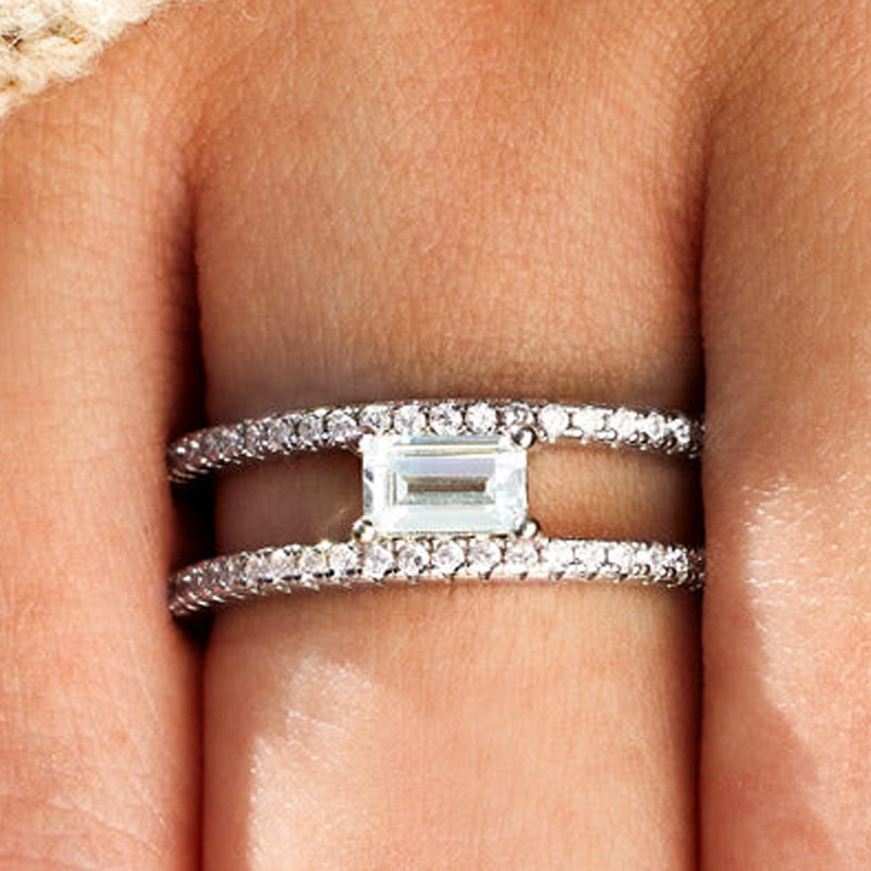 Silver Geometric Ring for Women Electroplated Alloy with Four Sides Design Elegant Fashion Jewelry for Daily Wear