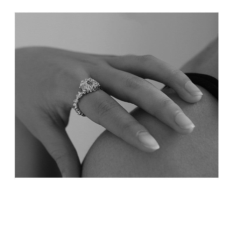 Womens Adjustable Ring Lava Design Zircon Inlaid Gold Plated Brass Ring With Rhinestones Geometry Gem Elements Jewelry