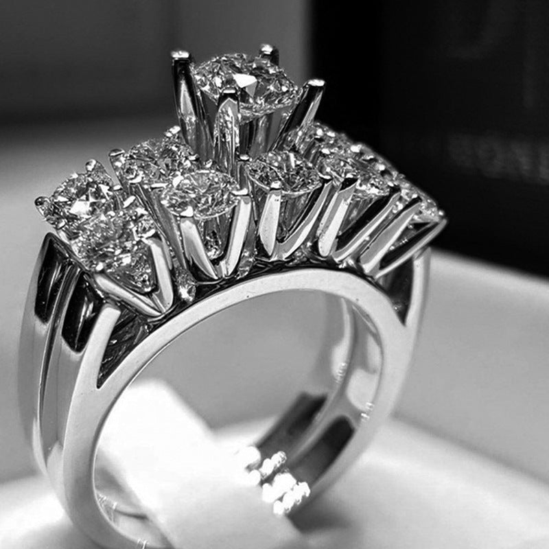 Womens Flower Ring Set Gold Plated Alloy Ring With Artificial Gems Diamond Inlaid Design Two Piece Rings Flower