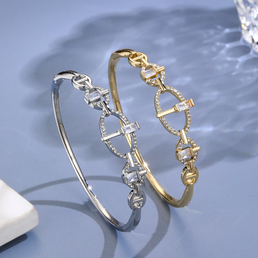 Womens Bracelet Alloy Bangle With Ellipse Design Polished Gold Or Silver Plated Jewelry Elegant Everyday Style