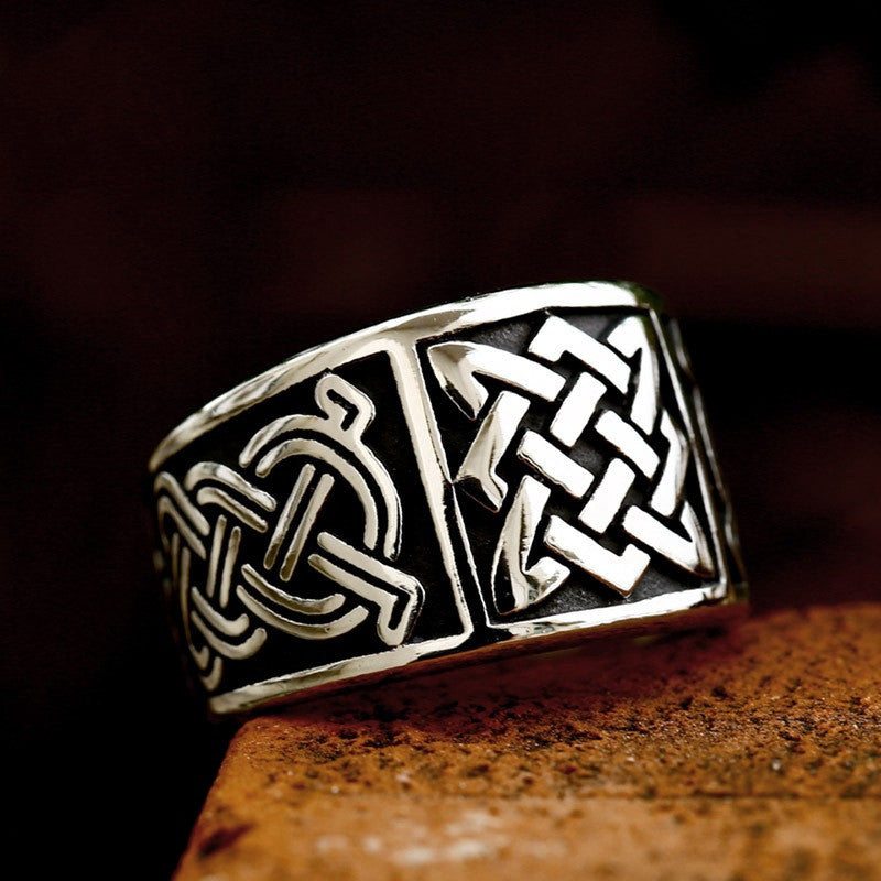 Retro Nordic Viking Celtic Knot Titanium Steel Ring For Men Polished Finish US Ring Sizes 7 8 9 10 11 12 13 Crafted