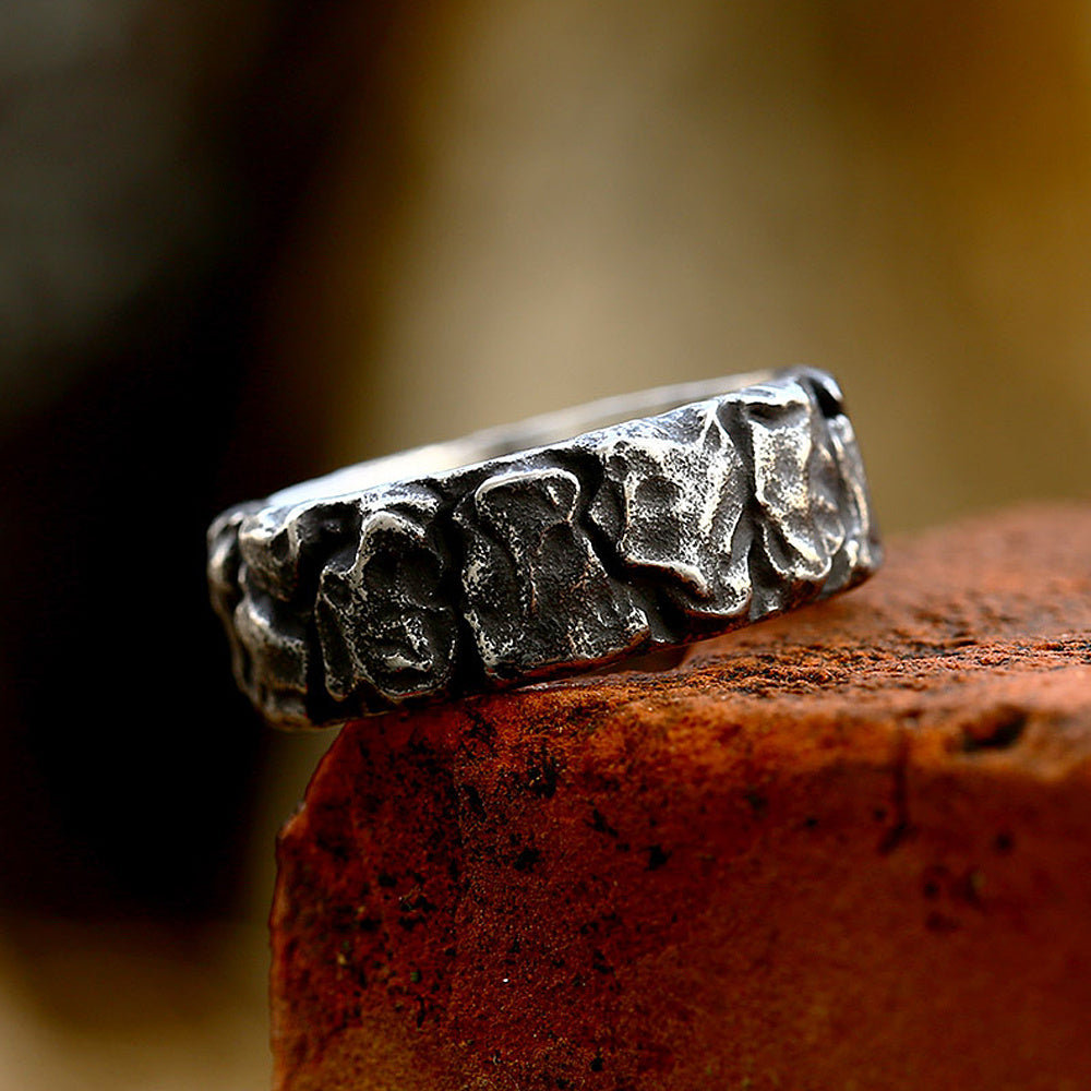 Womens Fashion Stainless Steel Ring Retro Polished Titanium Steel Ring US Size 7 Through 13 Everyday Accessory