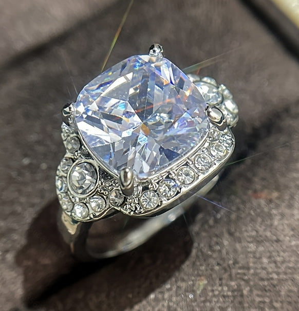 Womens Geometric Alloy Rings Electroplated Silver Finish Fashion Jewelry for Women Personalized Statement Ring