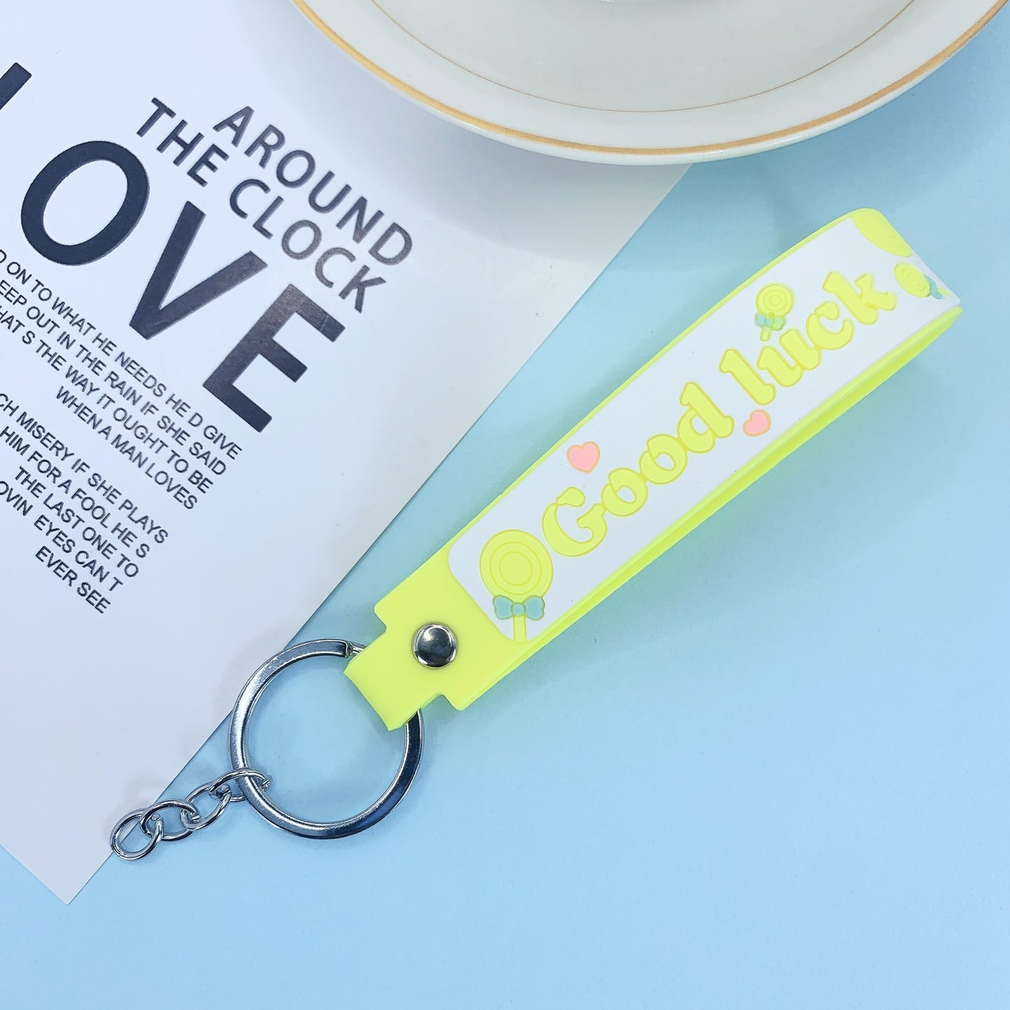 Lollipop Rainbow Hand Strap Keychain Durable Accessory Key Ring Cellphone Charm Handbag Charm For Keys Phones Bags