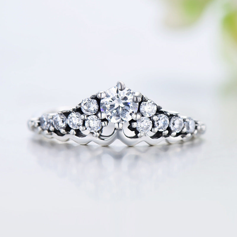 Sterling Silver Crown Ring For Women With Zircon Accent Elegant 925 Jewelry Gift Ideal For Daily Wear Gift Box Included