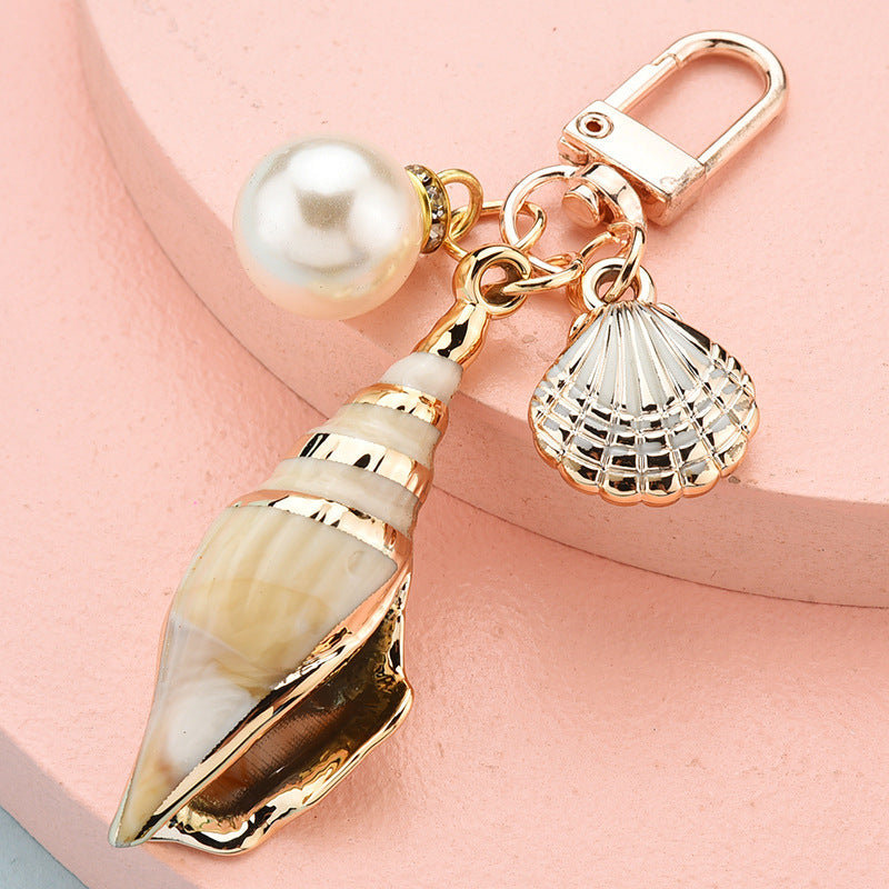 Resin Conch Keychain With Tassel Key Ring Stylish Cartoon Key Pendant Metal Hanger Unique Accessory For Men And Women