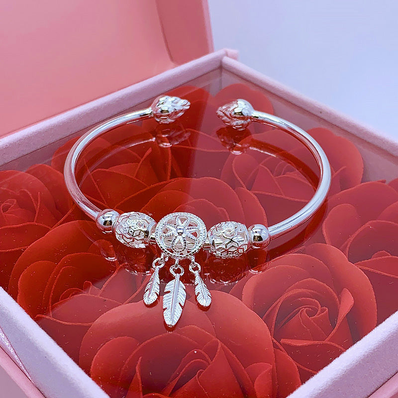 Copper Tassel Bracelet With Electroplated Finish Womens Fashion Bangle Jewelry Accessory For Girls Daily Style