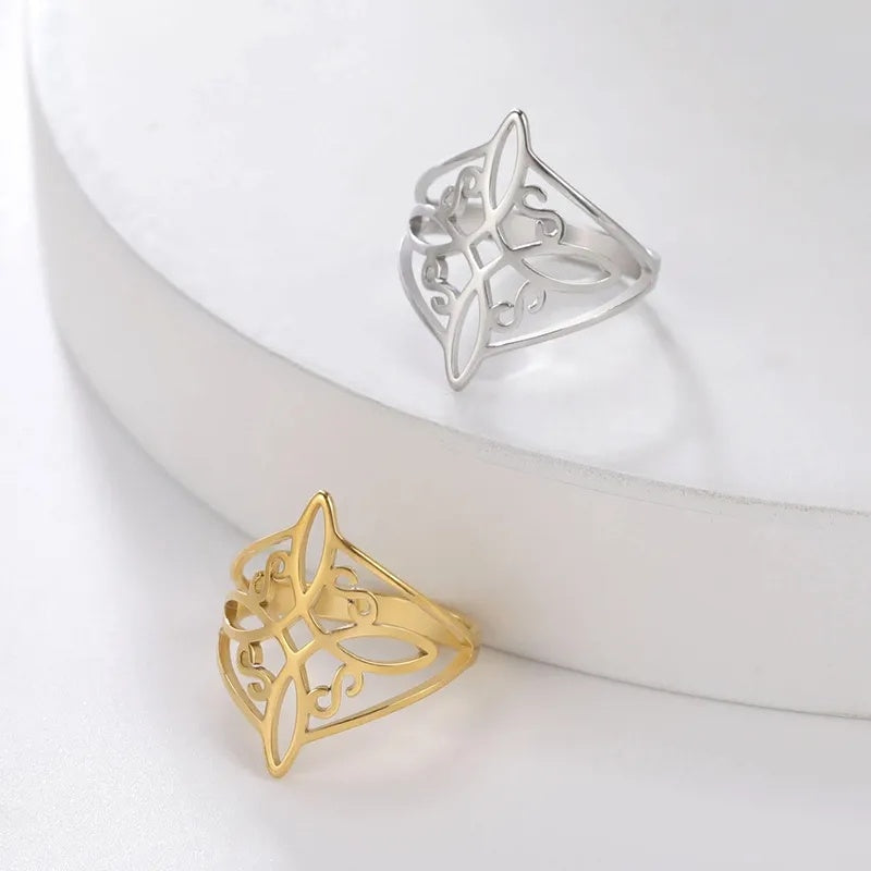 Celtic Knot Infinity Ring Stainless Steel Couple Ring For Women And Men Romantic Flower Design Silver And Gold