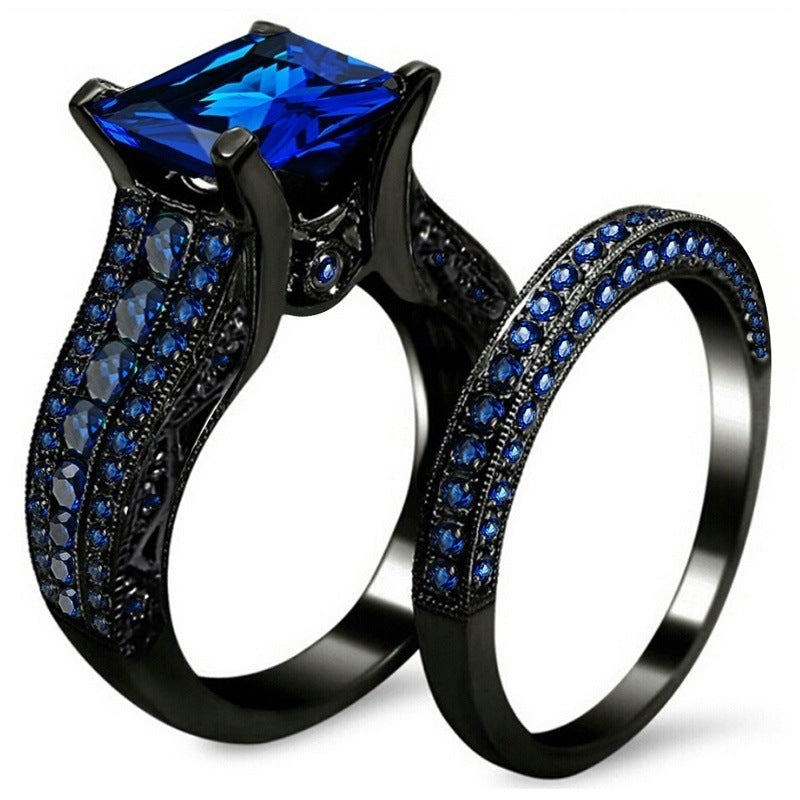 Unisex Crown Ring Set Vintage Alloy Diamond Cut Gold Plated Inlaid Gemstones Rings For Men And Women Blue And Black