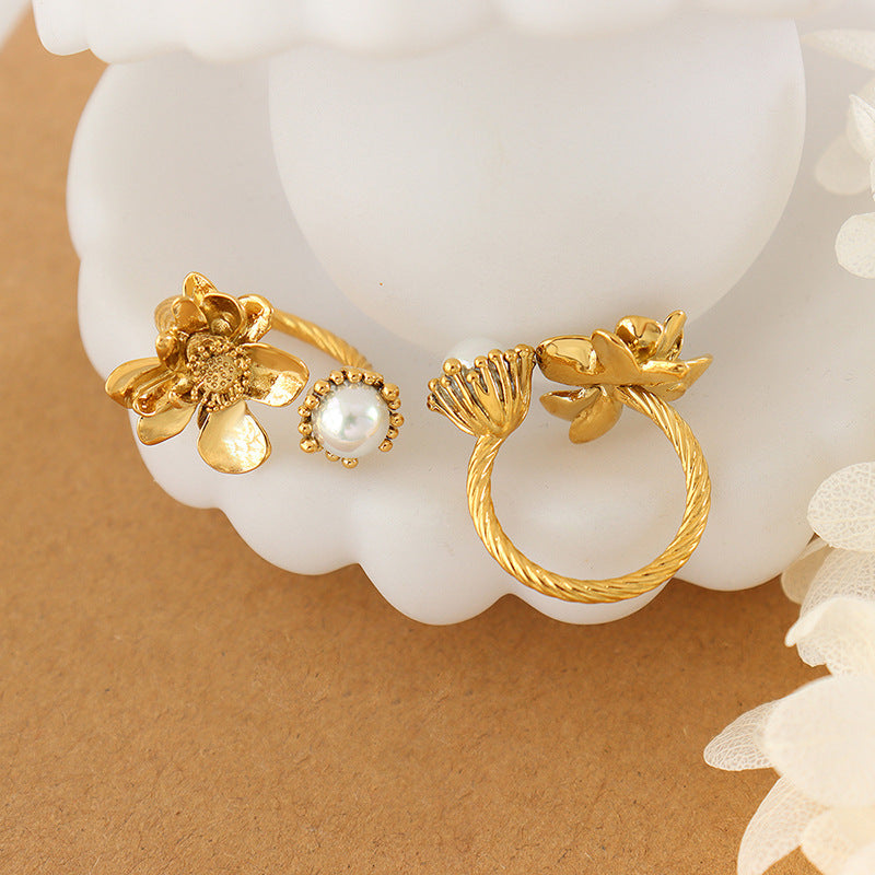 Womens Retro Flower Brass Ring Electroplated Fashion Jewelry Floral Vintage Ring Gift For Her Vintage Inspired