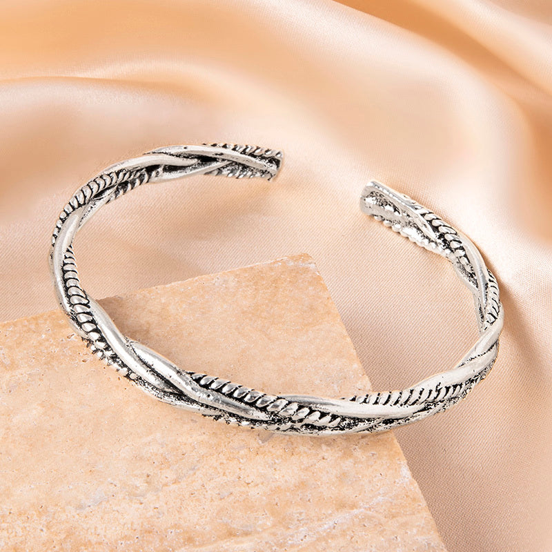 Vintage Twist Braided Open Bracelet Or Geometric Bangle For Women Or Men Fashion Zinc Alloy Silver Bangle 6 cm