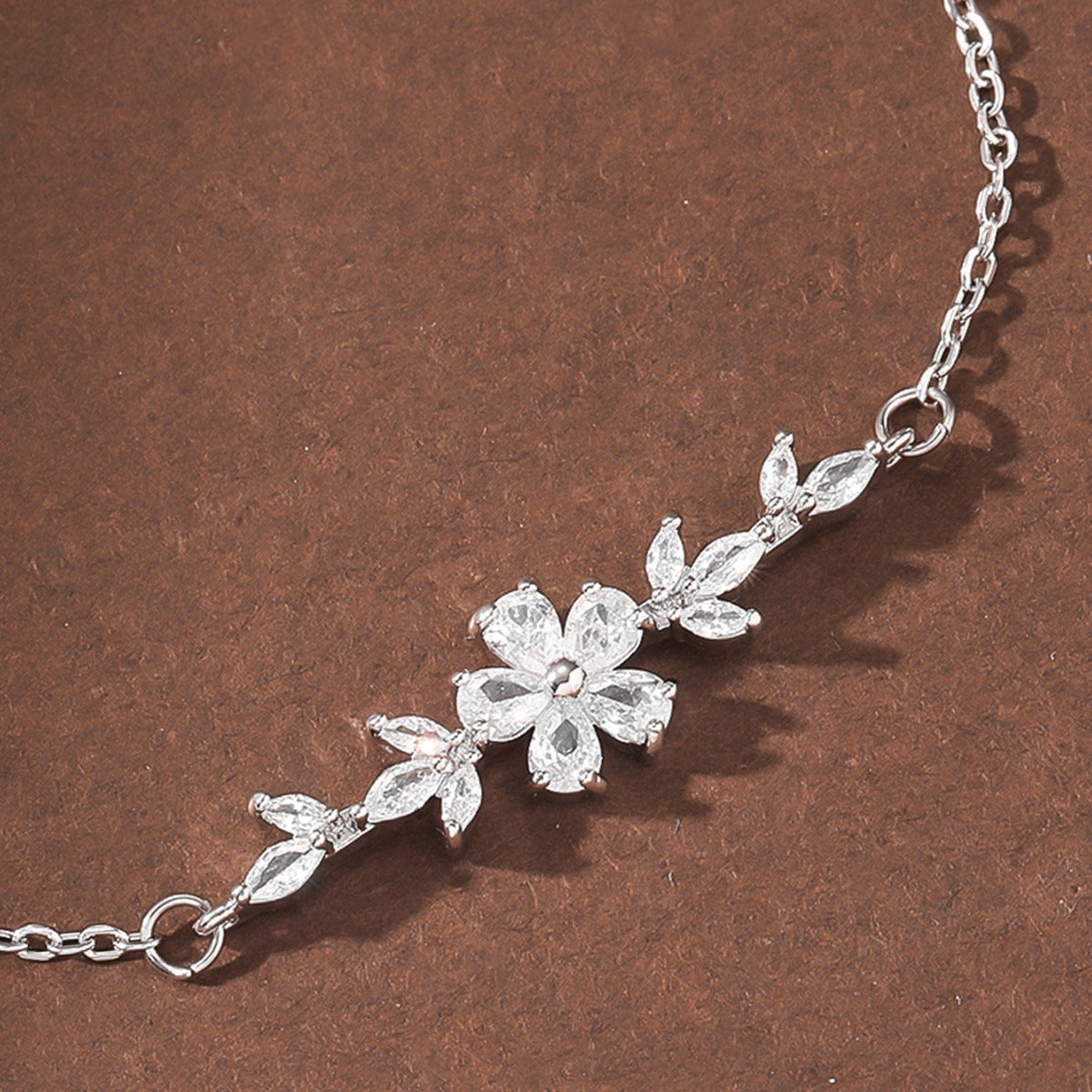 Zircon Flower Leaf Bracelet Women Travel Keepsake Gift