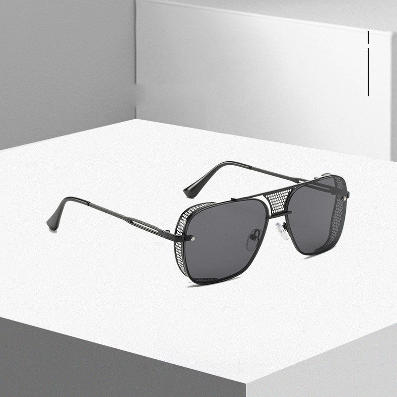 Mens Steampunk Sunglasses Metal Hollow Frame Sun Protection Trendy Eyewear For Fishing Travel Fashion Retro Punk