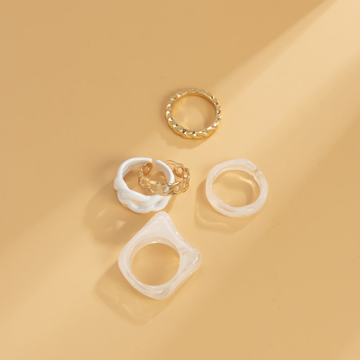 Geometric Chain Ring Set For Women Metal Threaded Alloy And Acrylic Jewelry Fashion Accessories For Daily Wear