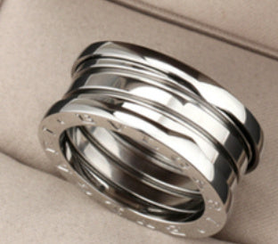 Classic Titanium Steel Rose Gold Ring Couple Ring Pair for Men and Women Korean Geometric Electroplated Ring Tourism Souvenir Ring Individually Packed