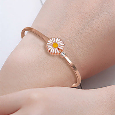 Women Flower Bracelet Adjustable Alloy Jewelry Chrysanthemum Rose Gold Bangle Simple Couple Styles 60mm X 45mm