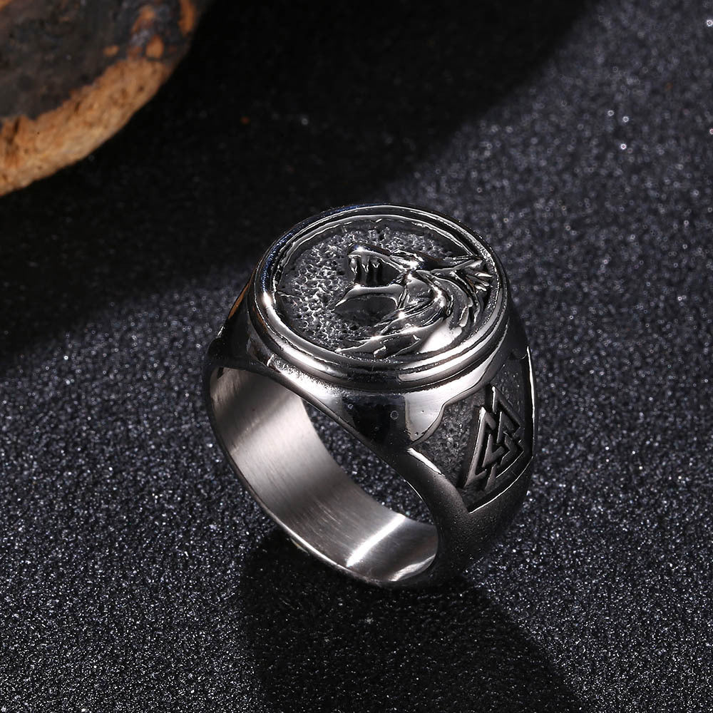 Mens Vintage Wolf Totem Ring Titanium Steel Wide Band Animal Head Fashion Jewelry Durable Statement Ring Style