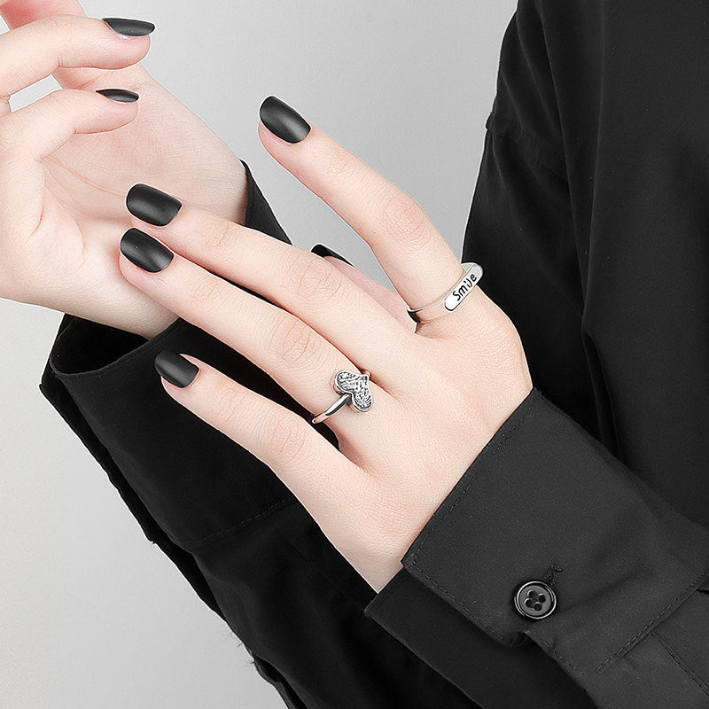 Womens Heart Ring Adjustable Opening Copper Ring Electroplated Silver Exquisite Fashionable Vintage Heart Ring