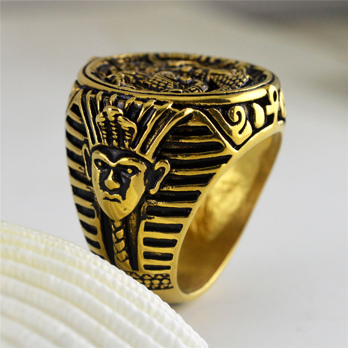 Ancient Egyptian Totem Guardian Ring Stainless Steel Unisex Heart Shaped Jewelry Gold Tone Finish Daily StyleXX