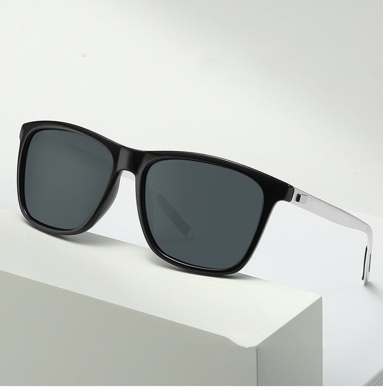 Leopard Print Polarized Sunglasses With Metal Frame And PC Lenses For Driving Travel And Everyday Wear Slim Fit