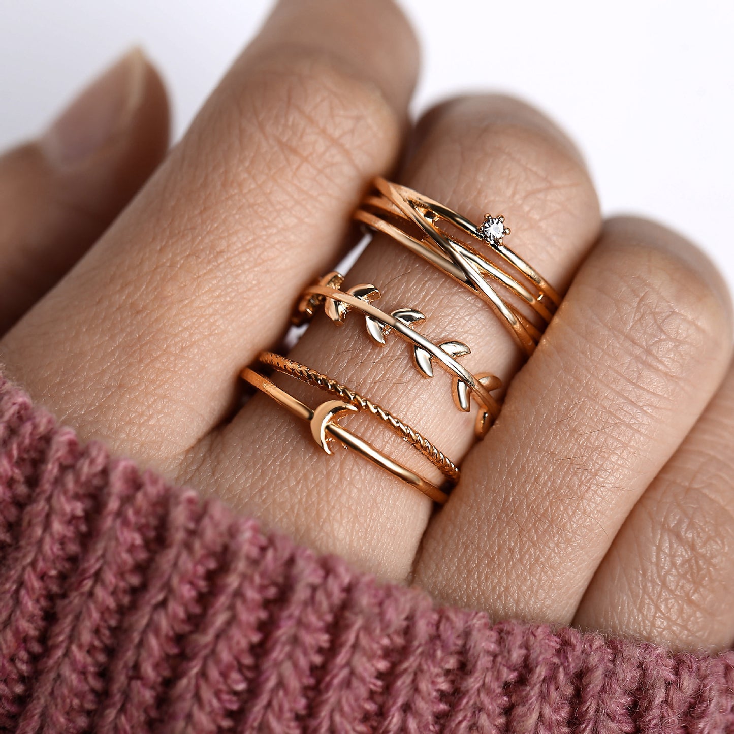 Womens Retro Leaf Ring Diamond Accent Alloy Unisex Celestial Moon Design Nature Inspired Jewelry Elegant Jewelry