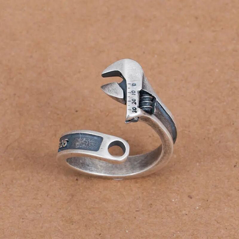 Womens Adjustable Wrench Ring Electroplated Alloy Retro Fashion Statement Silver European American Women Rings