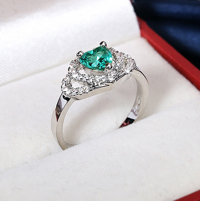 Heart Shape Green Zircon Ring For Women Brass Alloy Inlaid Gemstone Engagement And Anniversary Elegant Jewelry Gleaming