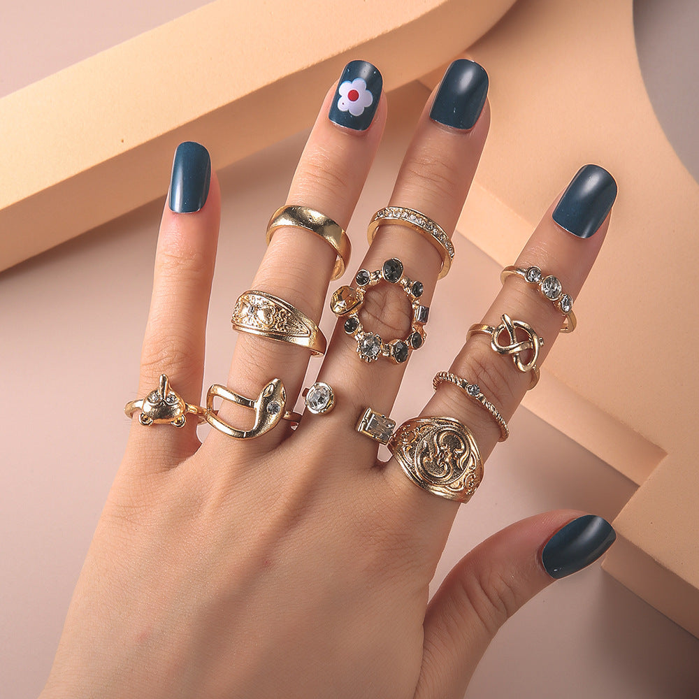 Gold Fox Serpentine Ring With Rhinestones Alloy Jewelry For Women Elegant Fashion Accessory EuropeanStyle Chic